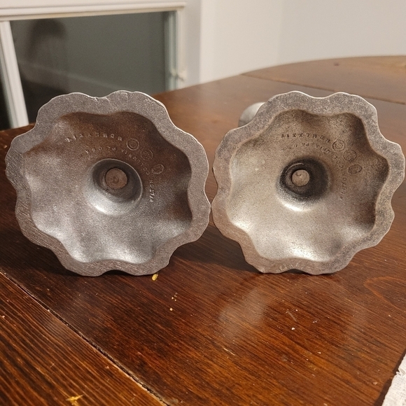 Two Pewter 9“ Taper Candle Stick Holders Wilton Columbia USA Silver Gray Metal - Picture 4 of 6